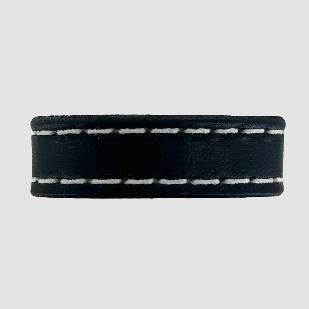 The Hanks Belts 1.25" Stitched #7 Keeper is a black leather women’s belt with a keeper and white edge stitching, shown on a plain light gray background.