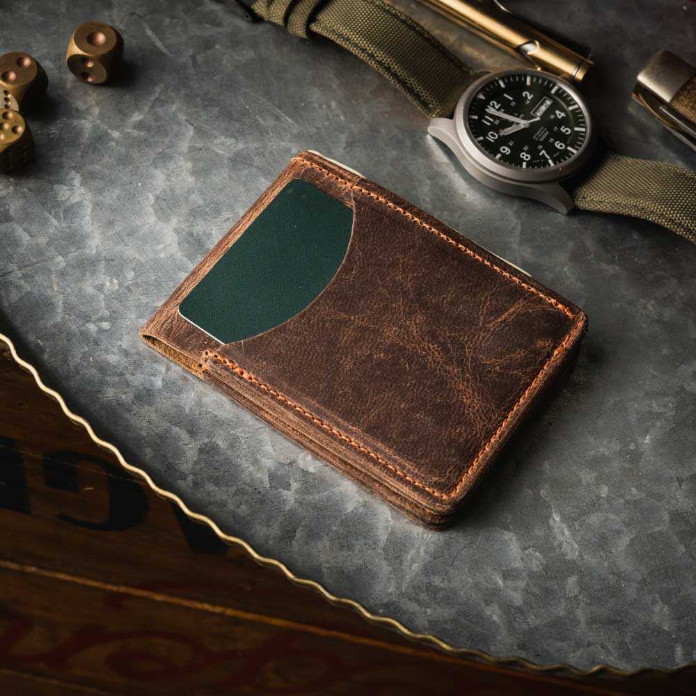 Hanks Slim Bi-fold Wallet in Vintage Brown