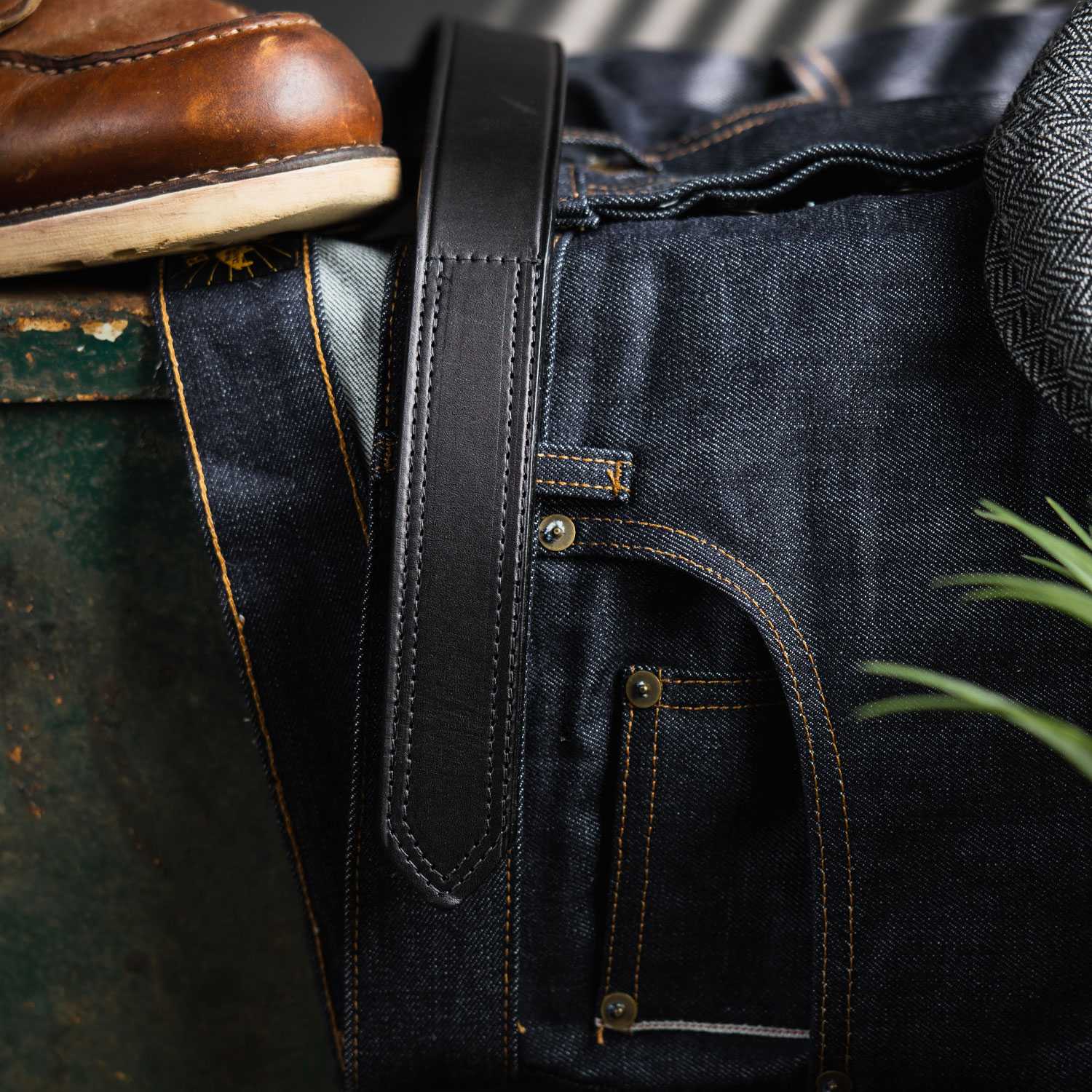 scratchless belt